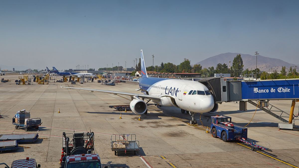 Calles de rodaje Aeropuerto Arturo Merino Benítez